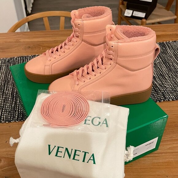 BOTTEGA VENETA NAPPA LEATHER THE QUILT 667143 HIGH-TOP Sneakers, all sizes - Picture 12 of 12